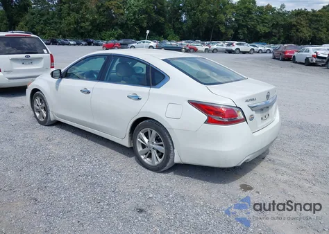 2015 Nissan Altima 2.5 Sl z USA, uszkodzony, nr VIN 1N4AL3AP4FC430488